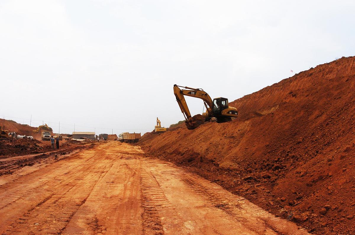 成套工艺加持软土路基“强筋健骨”